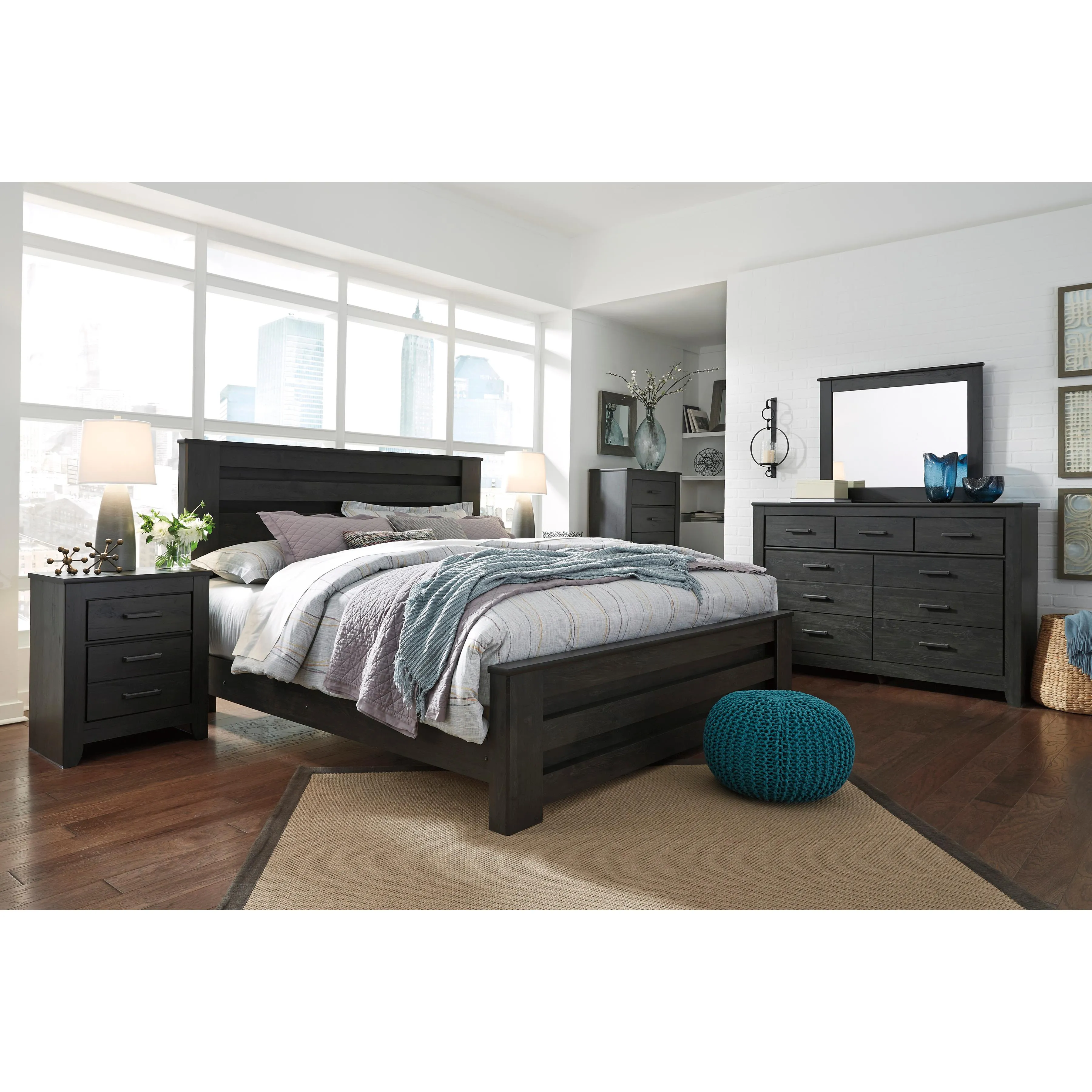 Signature Design by Ashley Brinxton King Panel Bed B249-68/B249-66/B249-99